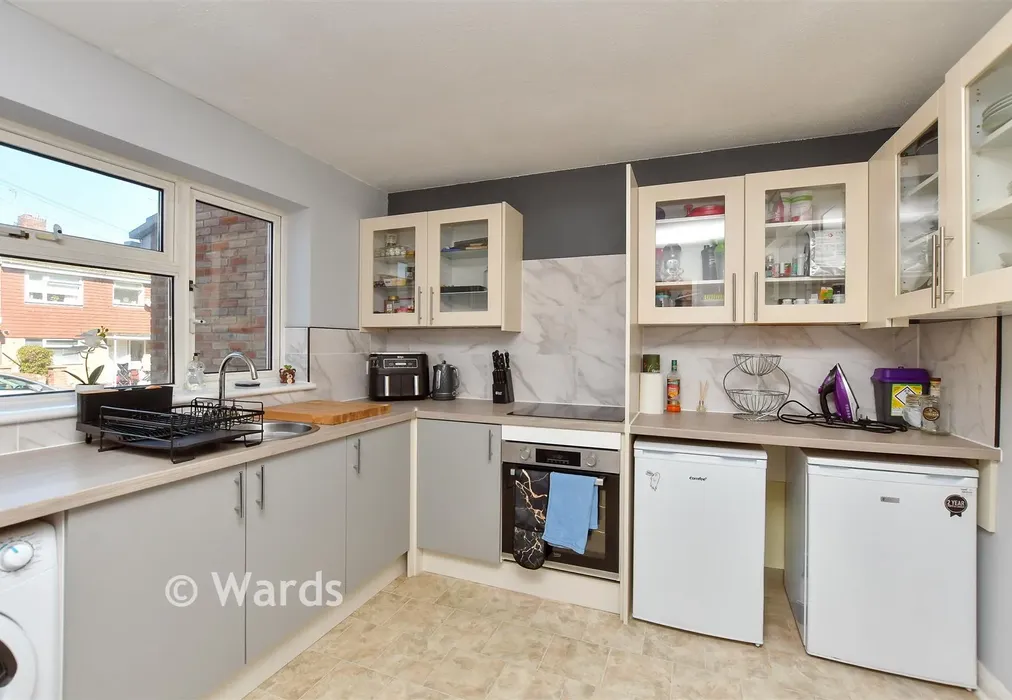 Kitchen - Burnham Walk, Parkwood, Kent - Wards of Kent