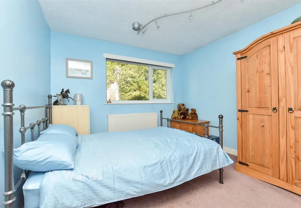 Bedroom 2 - Stonebridge Way, Faversham, Kent - Wards of Kent