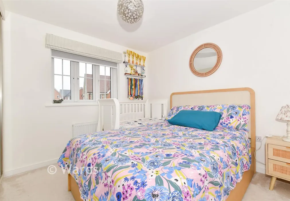 Bedroom 1 - Holdgate Road, Otham, Maidstone, Kent - Wards of Kent