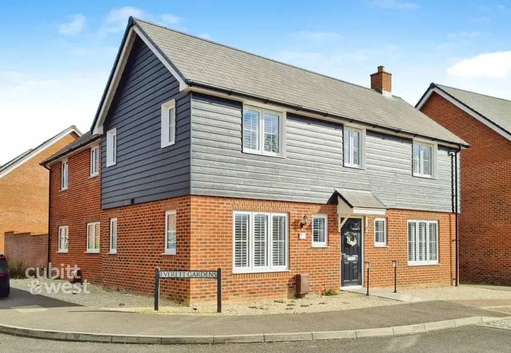 editedimage-40008... - Everett Gardens Eastergate PO20 - Wards of Kent