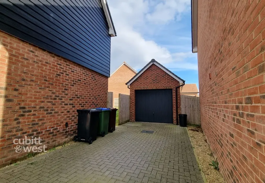 29d5f708-20250314... - Everett Gardens Eastergate PO20 - Wards of Kent