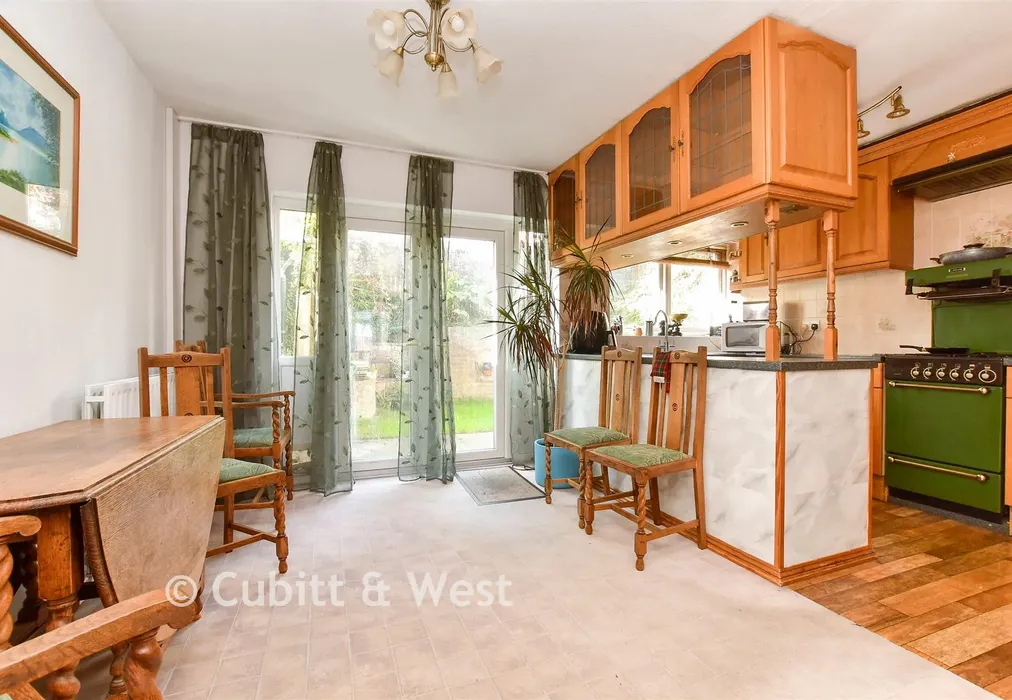 Kitchen / Diner - Courtwood Lane, Croydon, Surrey - Wards of Kent