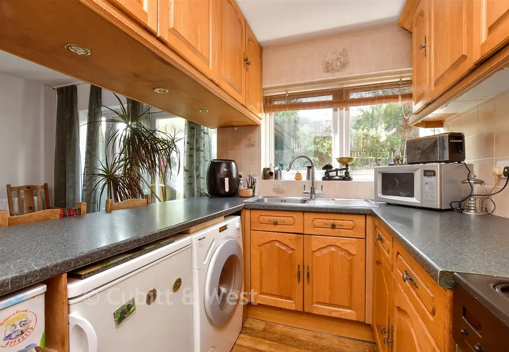 Kitchen / Diner - Courtwood Lane, Croydon, Surrey - Wards of Kent