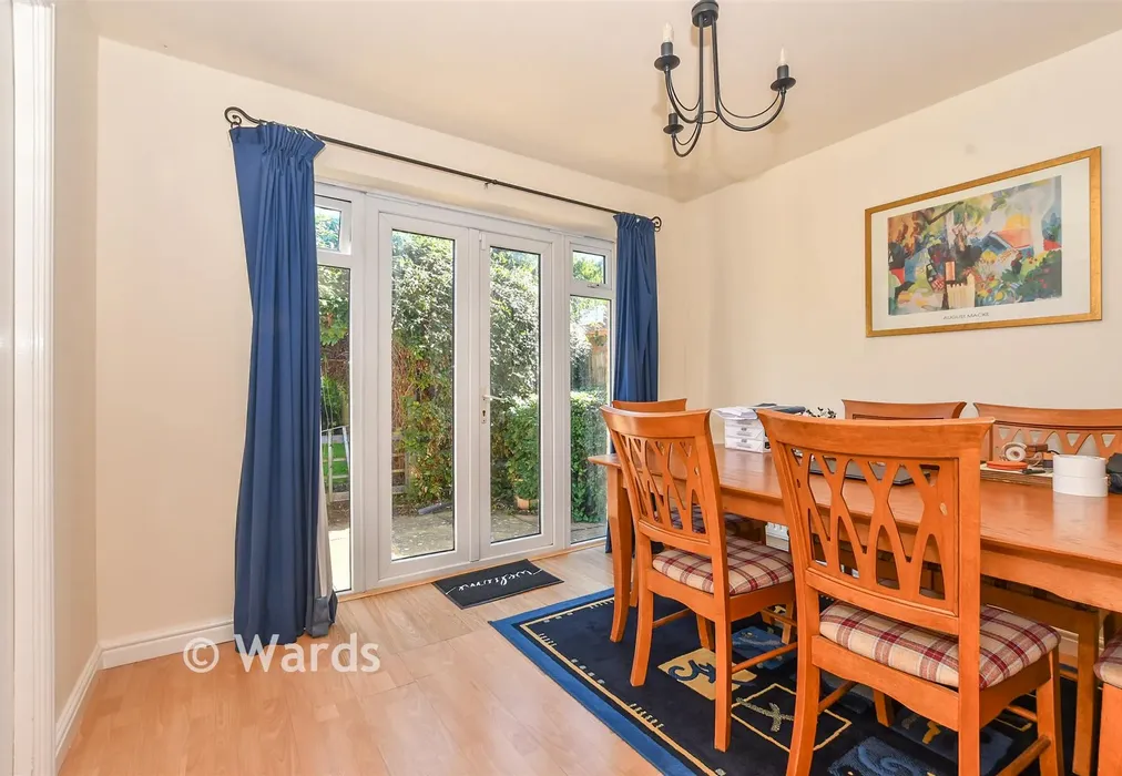 Dining Area - Skylark Way, Kingsnorth, Kent - Wards of Kent