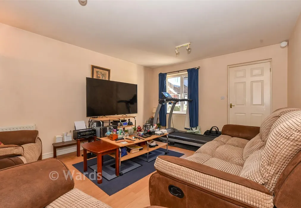 Lounge - Skylark Way, Kingsnorth, Kent - Wards of Kent