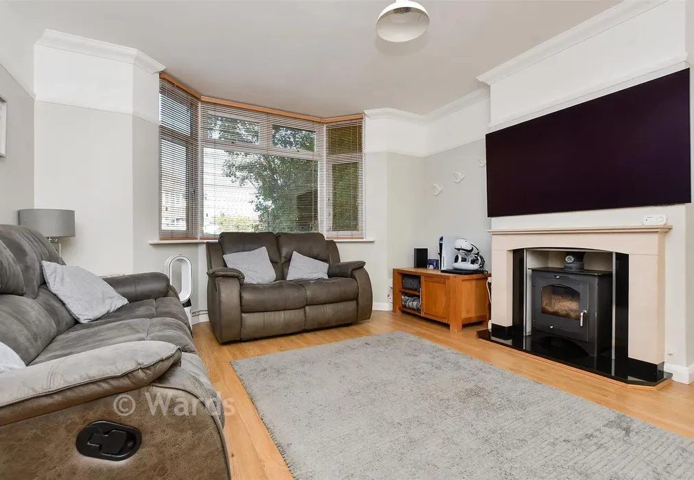 Lounge - Westbrook Avenue, Margate, Kent - Wards of Kent