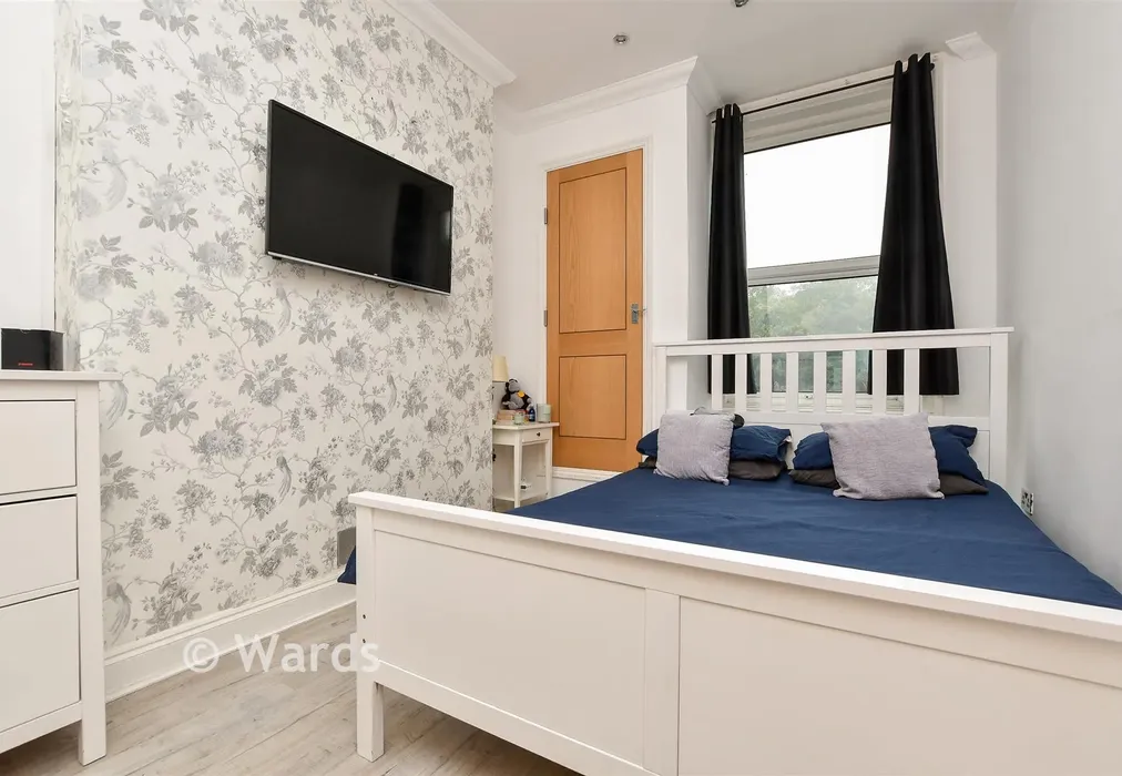 Bedroom - Cuthbert Road, Westgate-On-Sea, Kent - Wards of Kent
