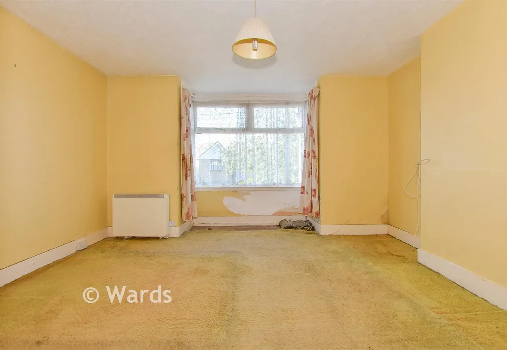 Bedroom 1 - Cromwell Road, Whitstable, Kent - Wards of Kent