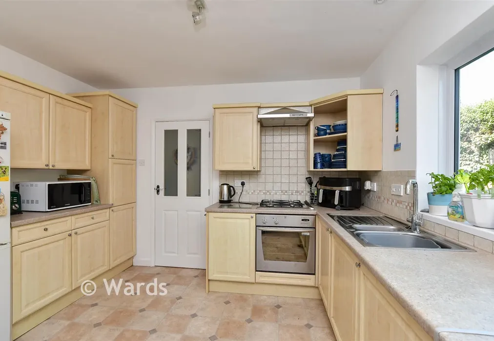Kitchen - Dumpton Gap Road, Broadstairs, Kent - Wards of Kent
