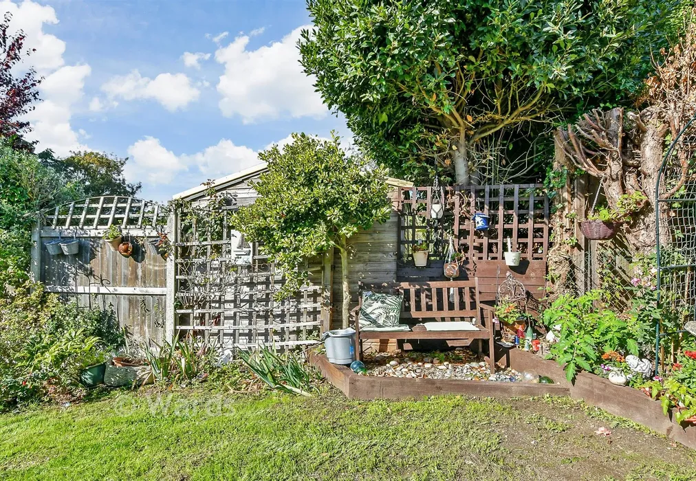 Rear Garden - Dumpton Gap Road, Broadstairs, Kent - Wards of Kent
