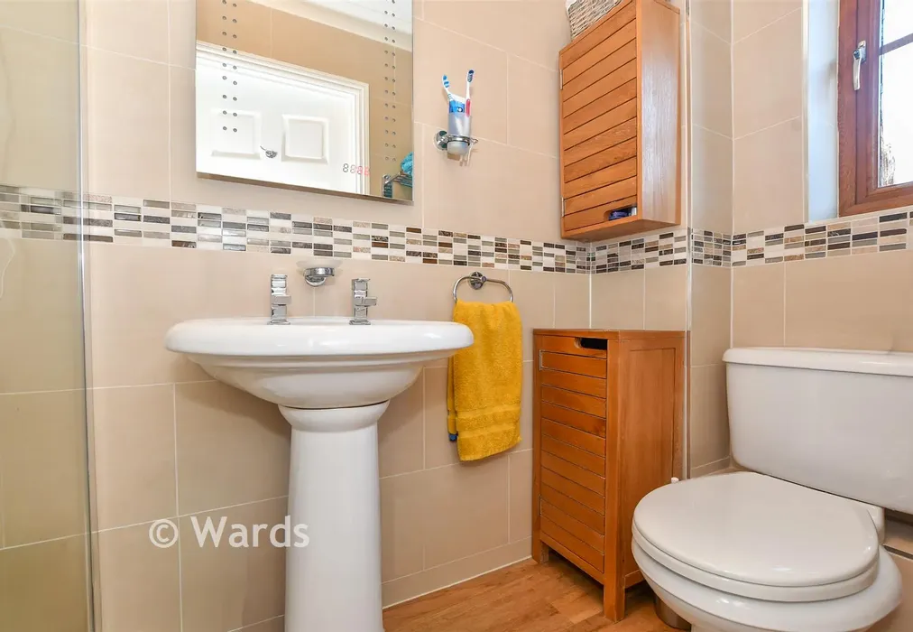 En-Suite Shower Room - Dorothy Avenue, Cranbrook, Kent - Wards of Kent
