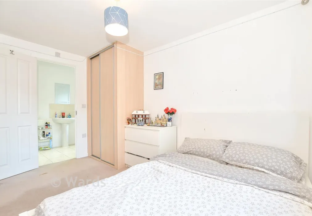 Bedroom 2 - Redland Avenue, Tunbridge Wells, Kent - Wards of Kent
