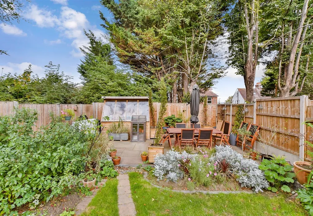 Rear Garden - King Edward Road, Maidstone, Kent - Wards of Kent
