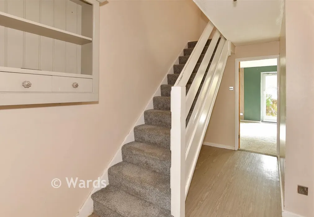 Entrance Hall - Nine Acres, Kennington, Kent - Wards of Kent