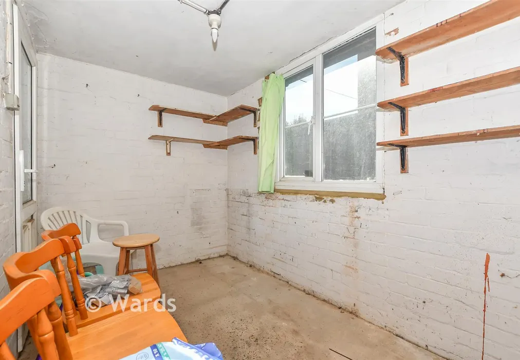 Storage - Fairfield Terrace, Hamstreet, Kent - Wards of Kent