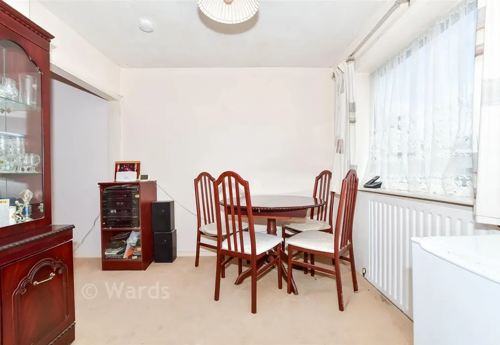 Dining Area - Corner Farm Road, Staplehurst, Kent - Wards of Kent