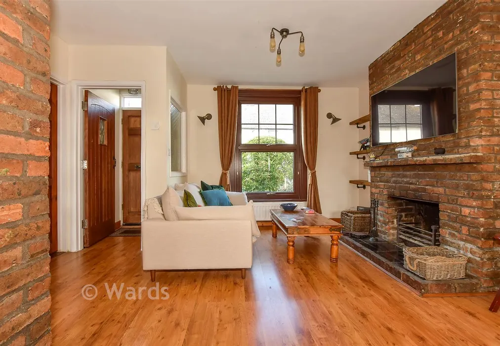 Lounge - Upper Denmark Road, Ashford, Kent - Wards of Kent