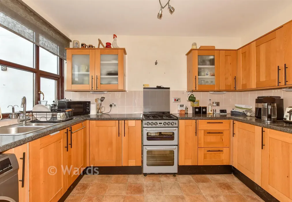 Kitchen/Diner - Upper Denmark Road, Ashford, Kent - Wards of Kent