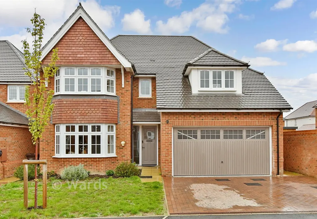External (Web) - Chailey Drive, Rainham, Gillingham, Kent - Wards of Kent