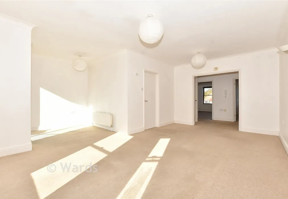 Lounge/ Diner - South Road, Hythe, Kent - Wards of Kent
