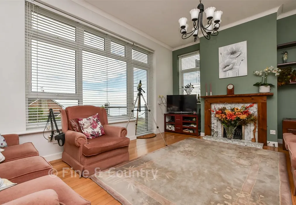 Lounge/Dining Room - Seven Stones Drive, Broadstairs, Kent - Wards of Kent