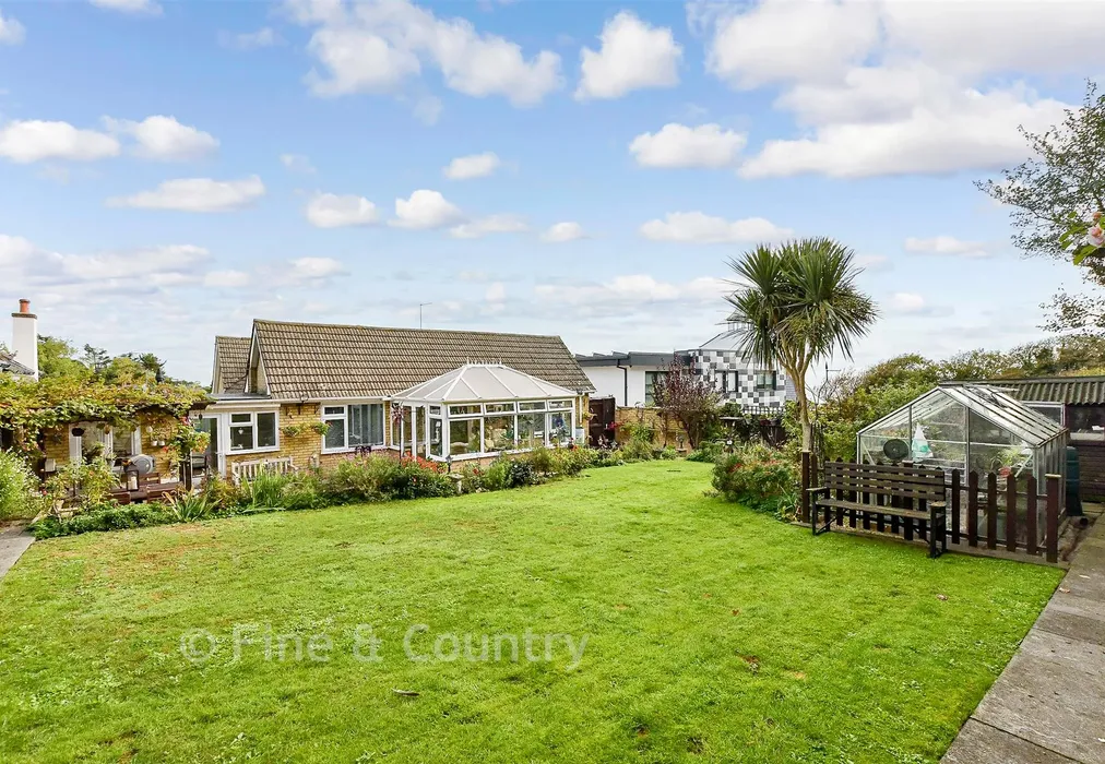 Rear Garden - Seven Stones Drive, Broadstairs, Kent - Wards of Kent