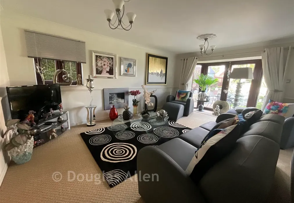 Lounge - London Road, Billericay, Crays Hill, Essex - Wards of Kent