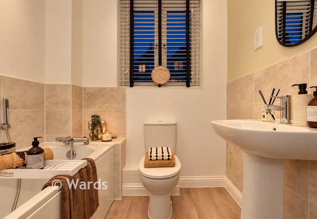 Bathroom - Richmond Park, Whitfield, Kent - Wards of Kent