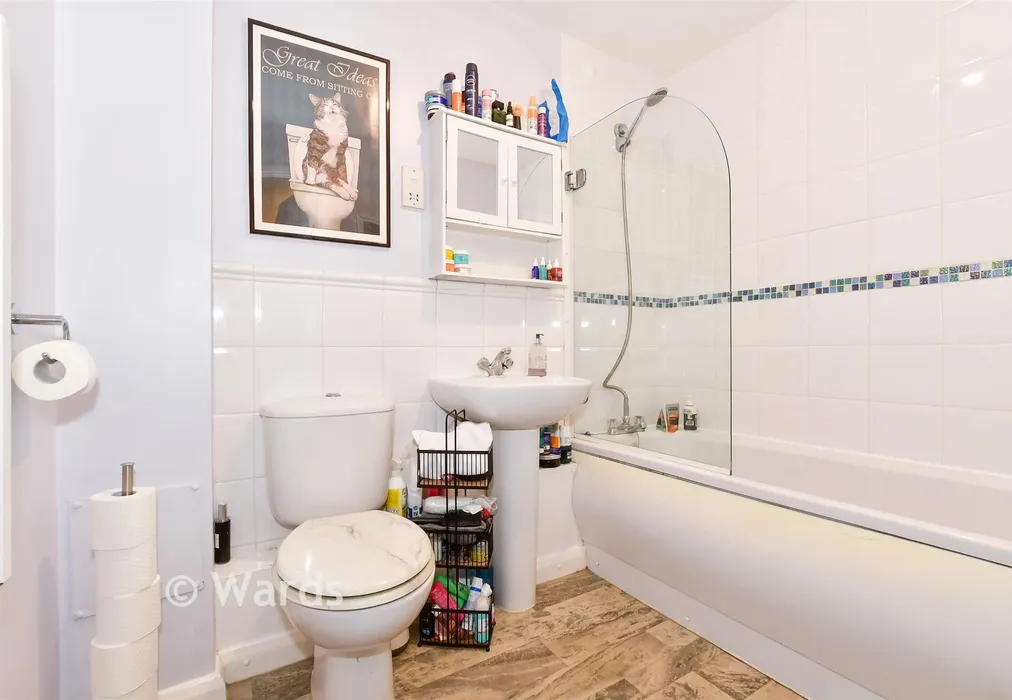 Bathroom - St. Peter Street, Maidstone, Kent - Wards of Kent