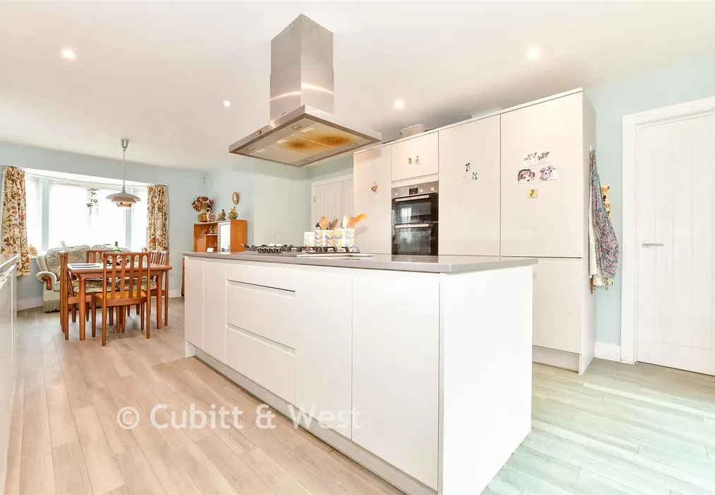 Kitchen/Dining Room - Waterside View, Chichester, West Sussex - Wards of Kent