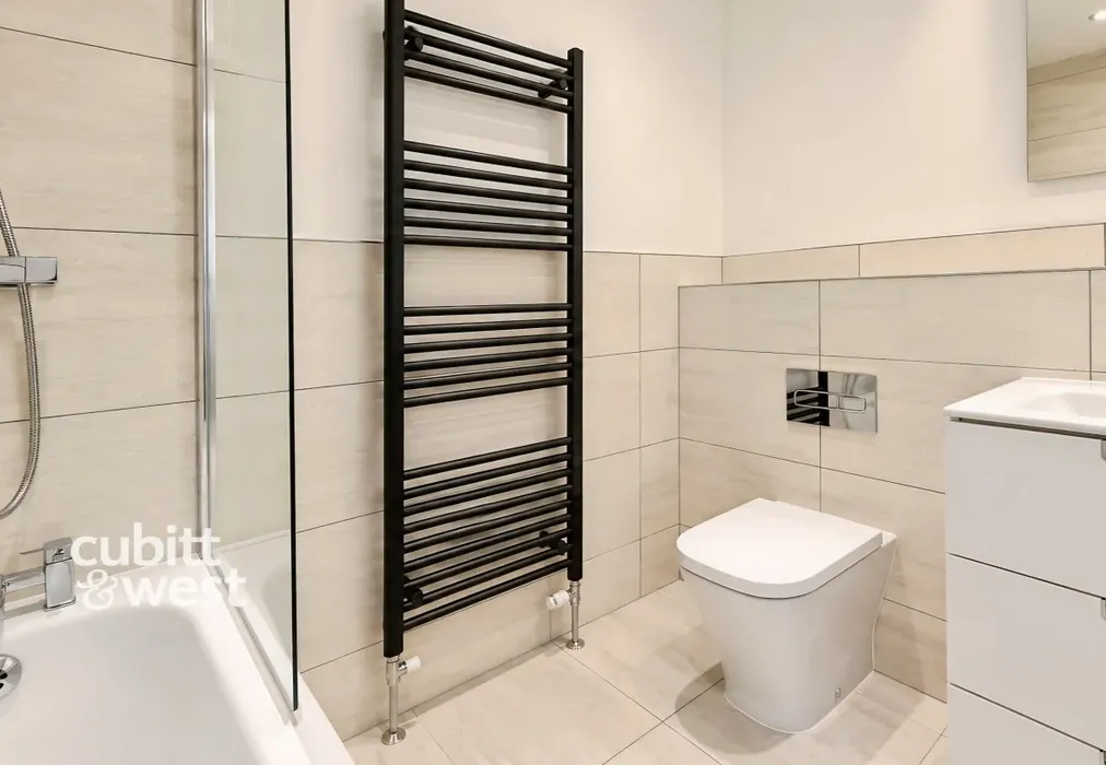 2fe3a82d-FF32E84C... - Boweries Road Eastergate PO20 - Wards of Kent