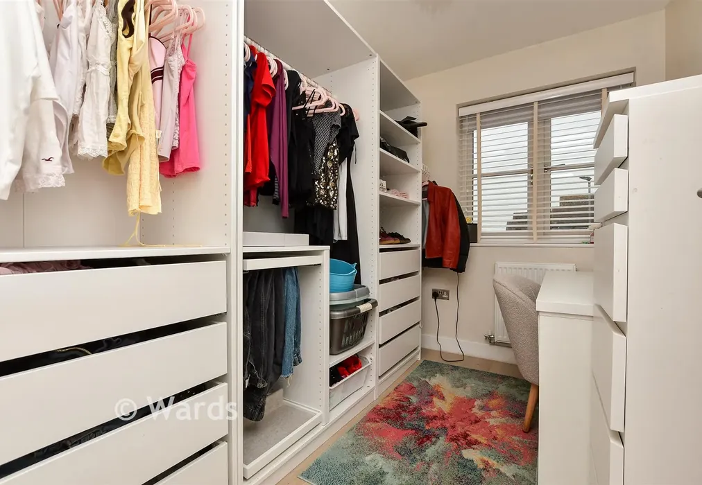 Bedroom 4 - Southall Close, Minster, Kent - Wards of Kent
