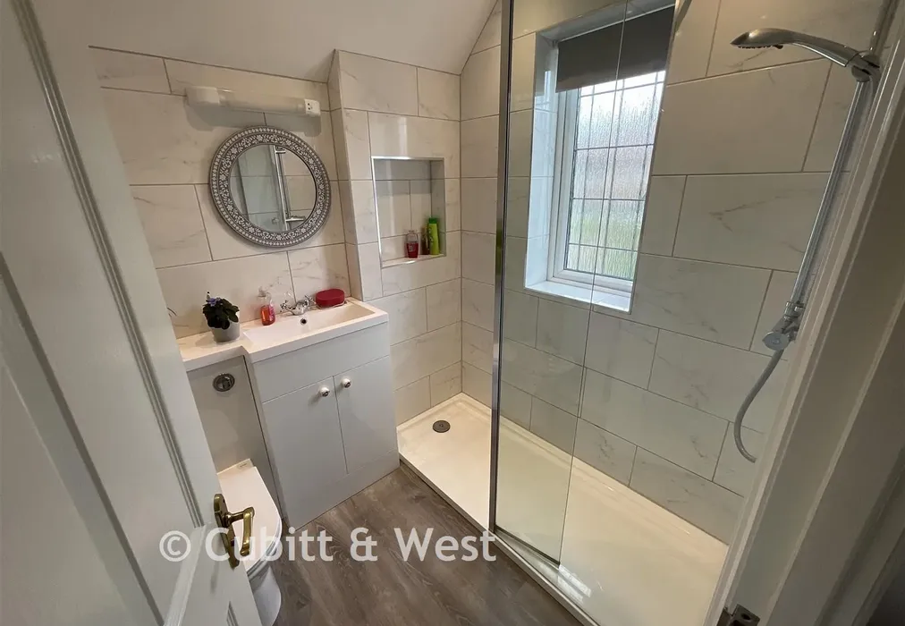 Shower Room - Campion Close, Littlehampton, West Sussex - Wards of Kent