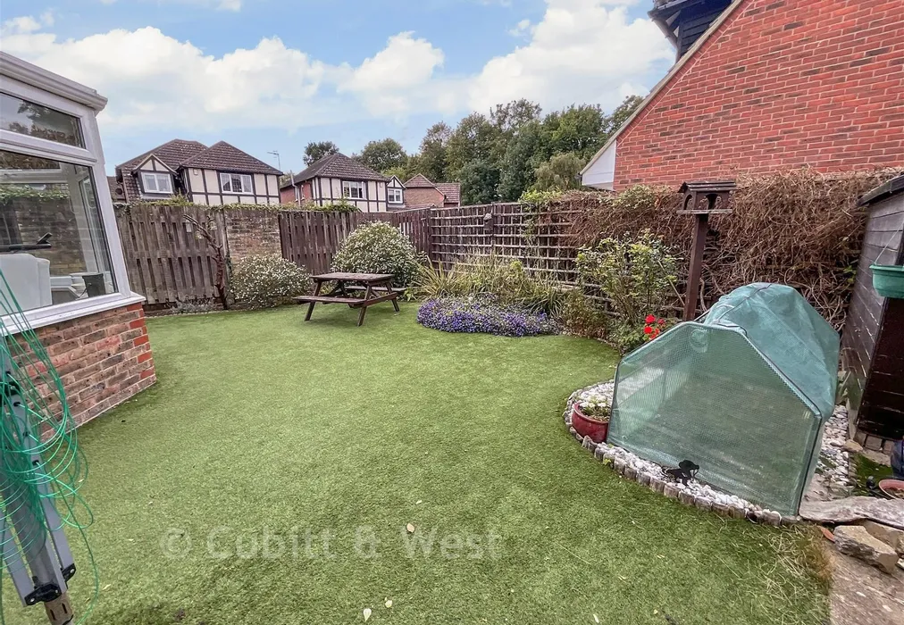 Rear Garden - Campion Close, Littlehampton, West Sussex - Wards of Kent