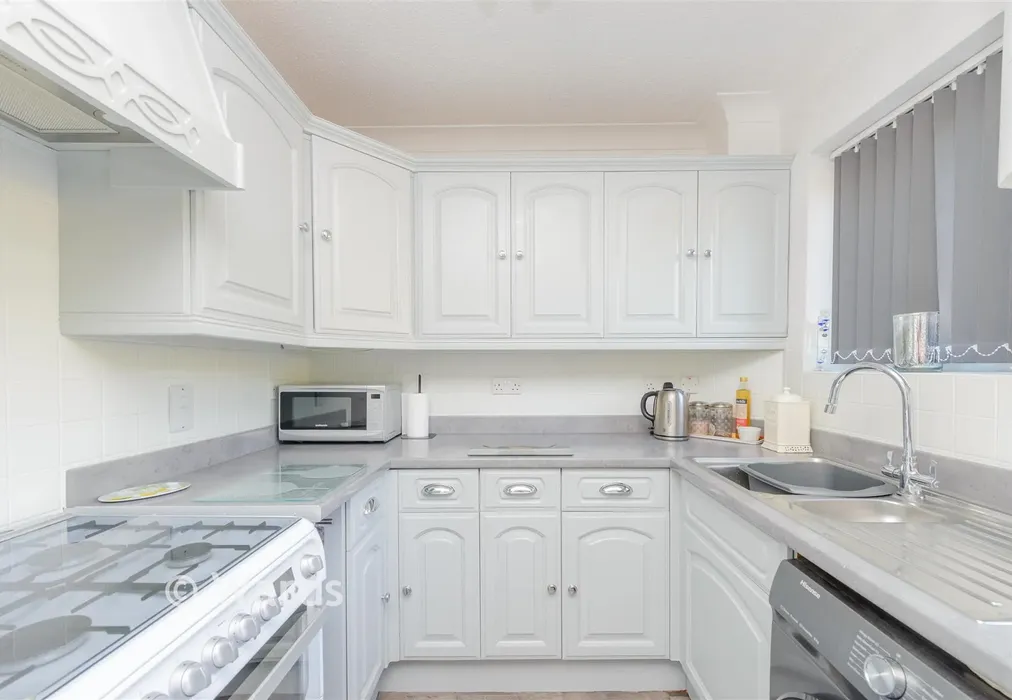 Kitchen/Diner - Chapel Wood, New Ash Green, Longfield, Kent - Wards of Kent