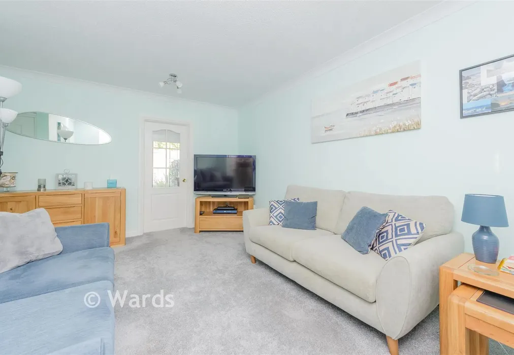 Lounge - Chapel Wood, New Ash Green, Longfield, Kent - Wards of Kent
