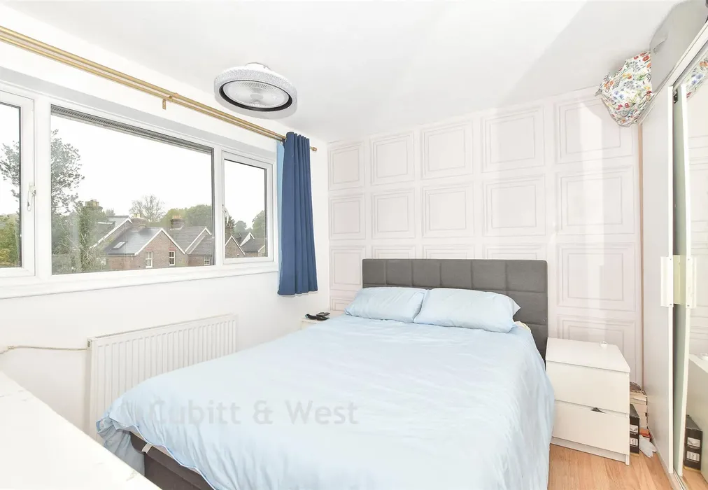 Bedroom 2 - Woods Hill Close, Ashurst Wood, West Sussex - Wards of Kent