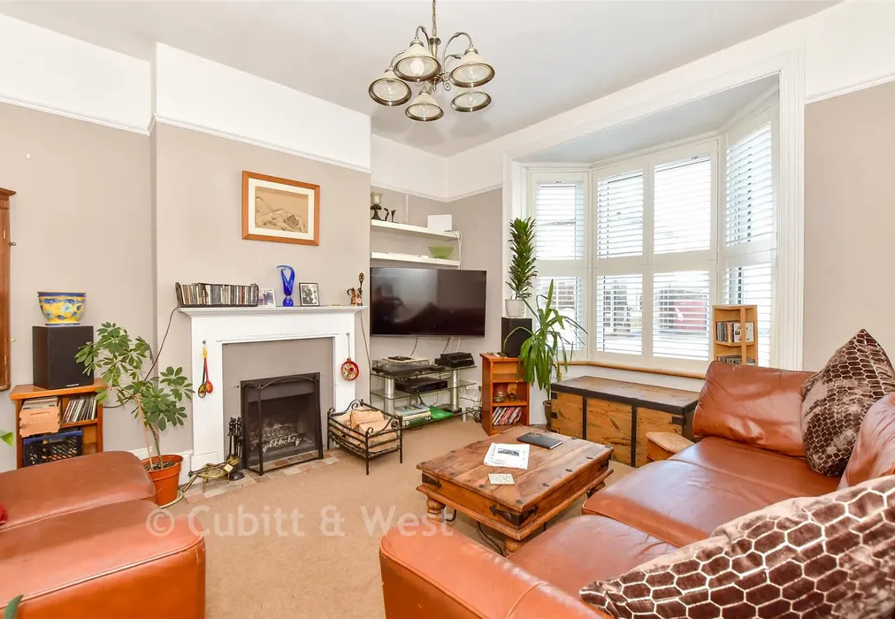 Lounge - Argyle Road, Bognor Regis, West Sussex - Wards of Kent