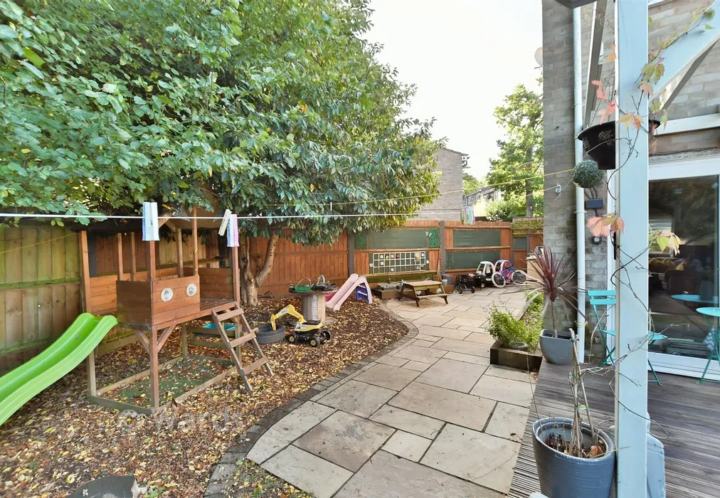 Side Garden - Conifer Drive, Chatham, Kent - Wards of Kent