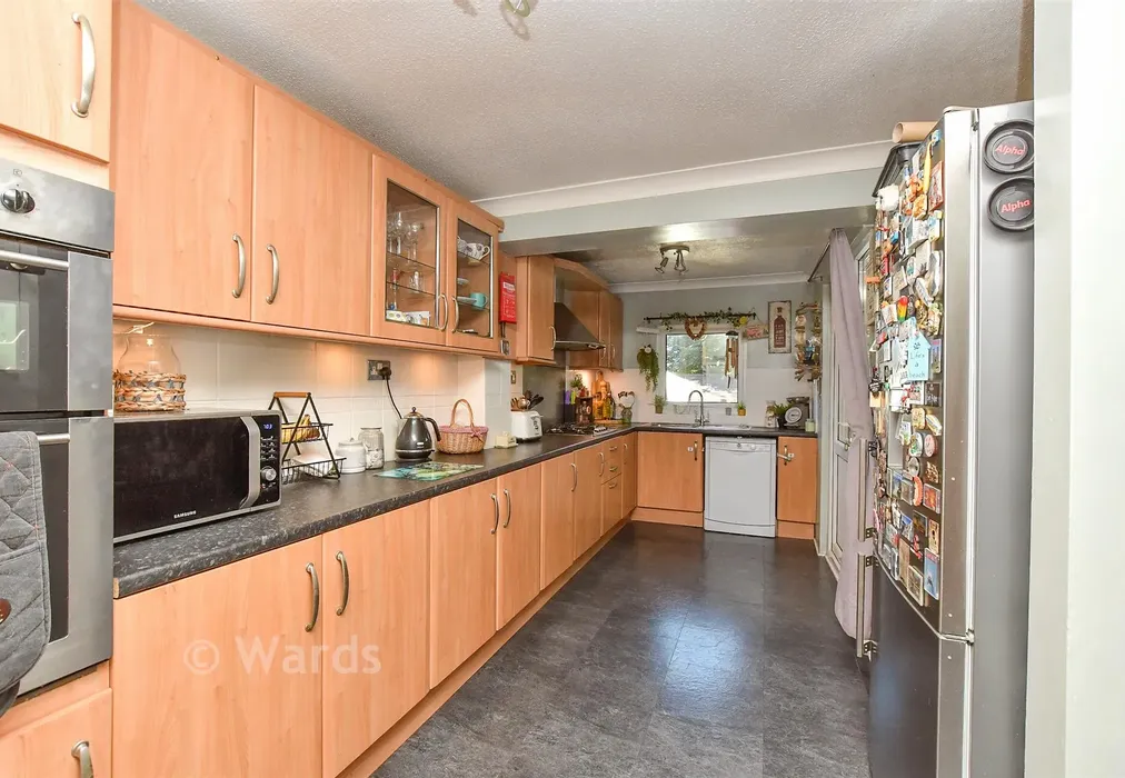Kitchen - Conifer Drive, Chatham, Kent - Wards of Kent