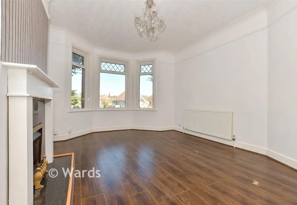 Lounge - Phillip Road, Folkestone, Kent - Wards of Kent