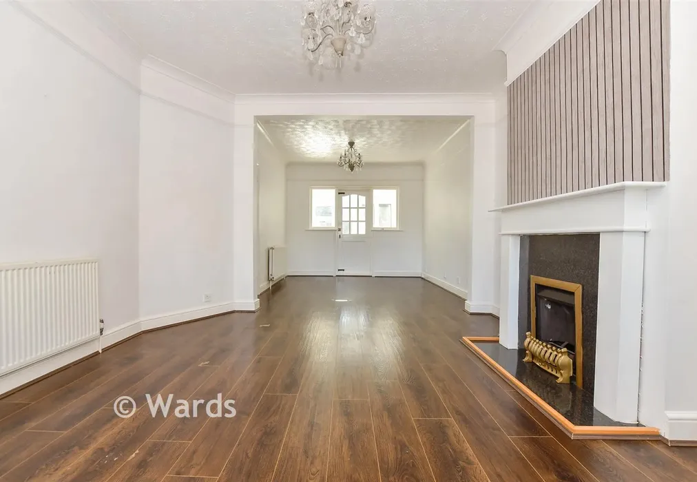 Lounge - Phillip Road, Folkestone, Kent - Wards of Kent