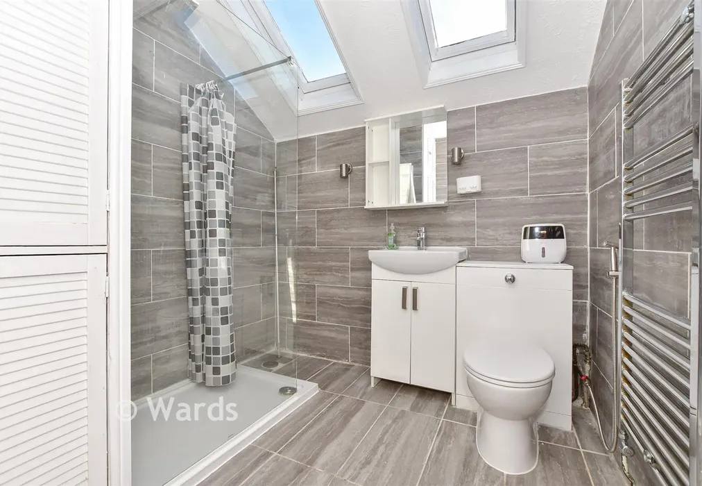 Shower Room - Phillip Road, Folkestone, Kent - Wards of Kent