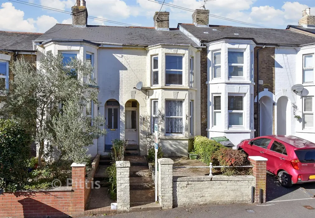 External (Web) - Pelham Road, Cowes, Isle of Wight - Wards of Kent