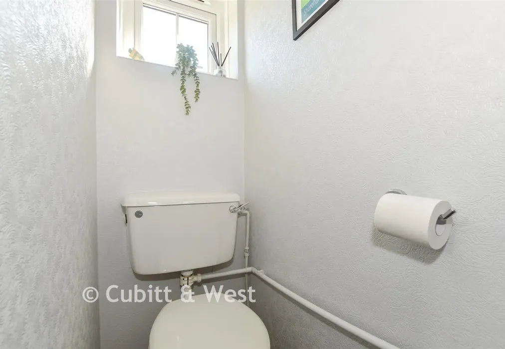 WC - Malthouse Road, Southgate, Crawley, West Sussex - Wards of Kent