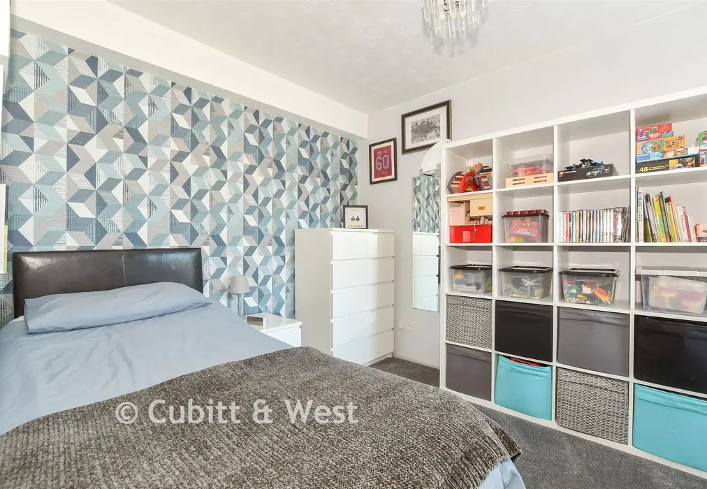 Bedroom 3 - Malthouse Road, Southgate, Crawley, West Sussex - Wards of Kent