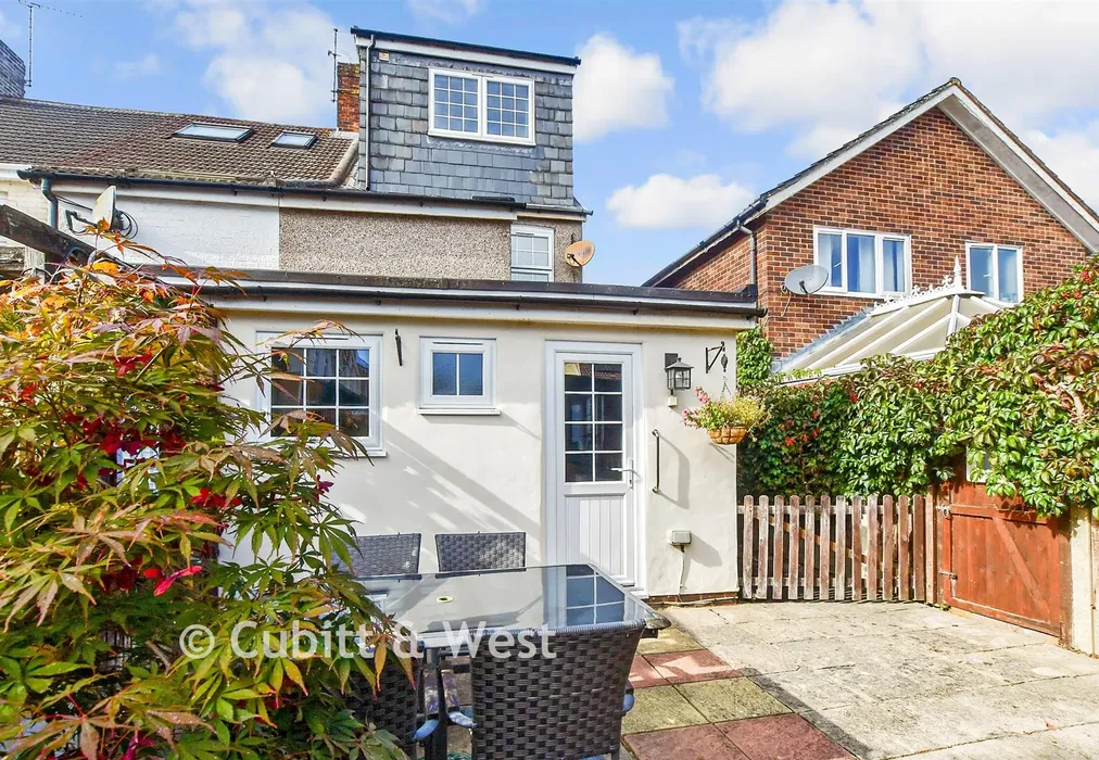 Rear Elevation - Malthouse Road, Southgate, Crawley, West Sussex - Wards of Kent