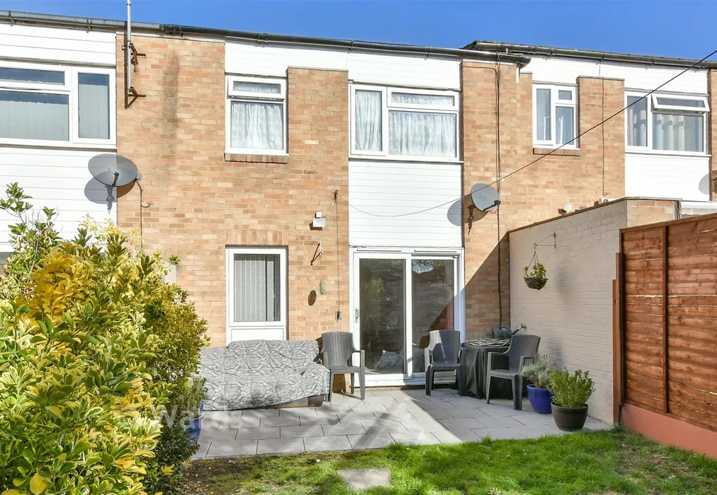 Rear Elevation - Claston Close, Dartford, Kent - Wards of Kent