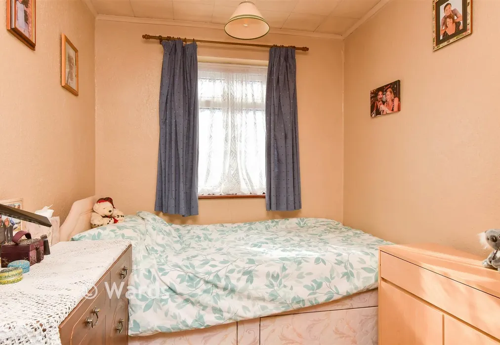 Bedroom 3 - Claston Close, Dartford, Kent - Wards of Kent