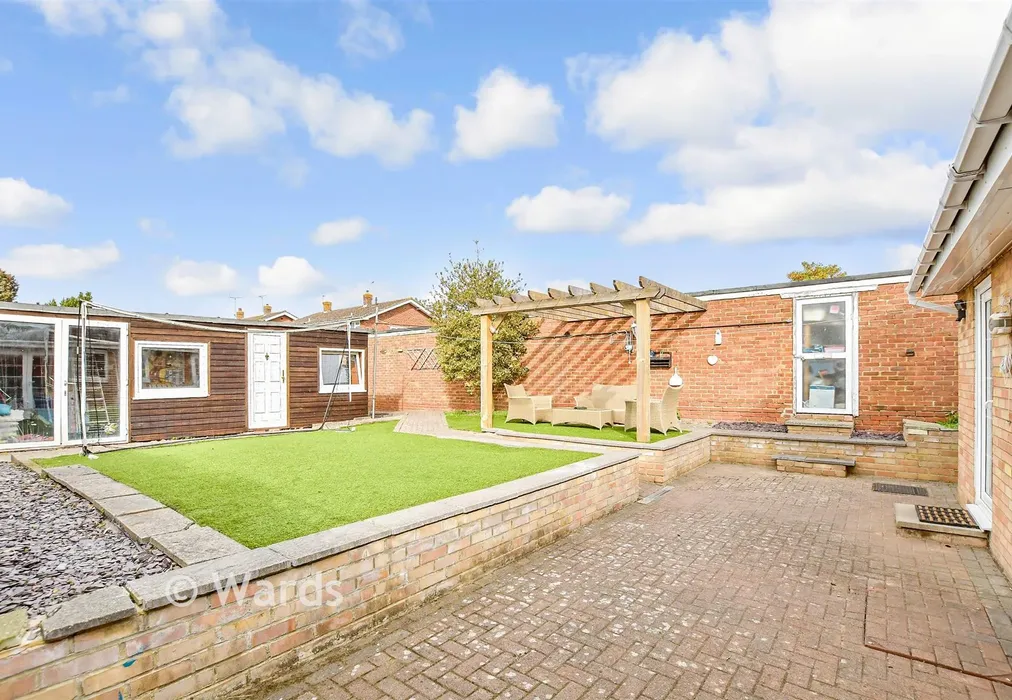 Kitchen/Diner - Falcon Green, Larkfield, Aylesford, Kent - Wards of Kent